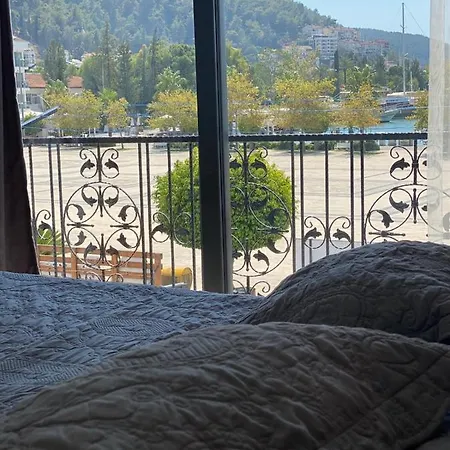 Merkez Deniz Manzarali Daire Apartmán Fethiye